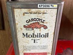 Gargoyle Mobiloil “E” Oil Can 