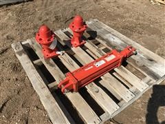 KUHN Krause Hydraulic Cylinder/Hub & Spindle Assembly 