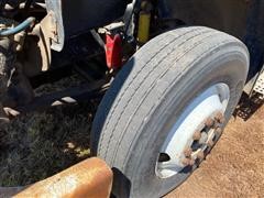 items/c813088ee918ed11b5cf0003fff934d4/1999freightlinerfl112tatrucktractor-3_32275107708d45079ac421159716544d.jpg