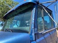 items/c813088ee918ed11b5cf0003fff934d4/1999freightlinerfl112tatrucktractor-3_5740b57548a9436ab1aca2c23c6831ba.jpg