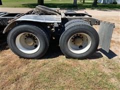 items/c813088ee918ed11b5cf0003fff934d4/1999freightlinerfl112tatrucktractor-3_dc31b5f8526446c9b8ead15e3efd12e0.jpg