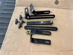 items/c81f79ec7056ed11a76e0003fff934d4/johndeerecabmountingbrackets_365d7cbed05741b6929cb8419be3539a.jpg