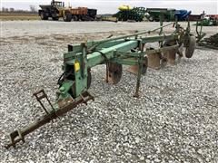 John Deere 1450 5-bottom Plow 