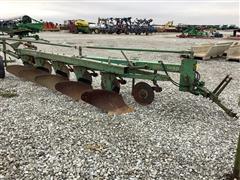 items/c824d54a4589ee11a81c6045bd4a636e/johndeere14505bottomplow-2_c844589b0a65484db7bf39efcec82abb.jpg