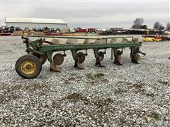 items/c824d54a4589ee11a81c6045bd4a636e/johndeere14505bottomplow-2_fb1fdf56880d4f7380e0340956c31f9a.jpg