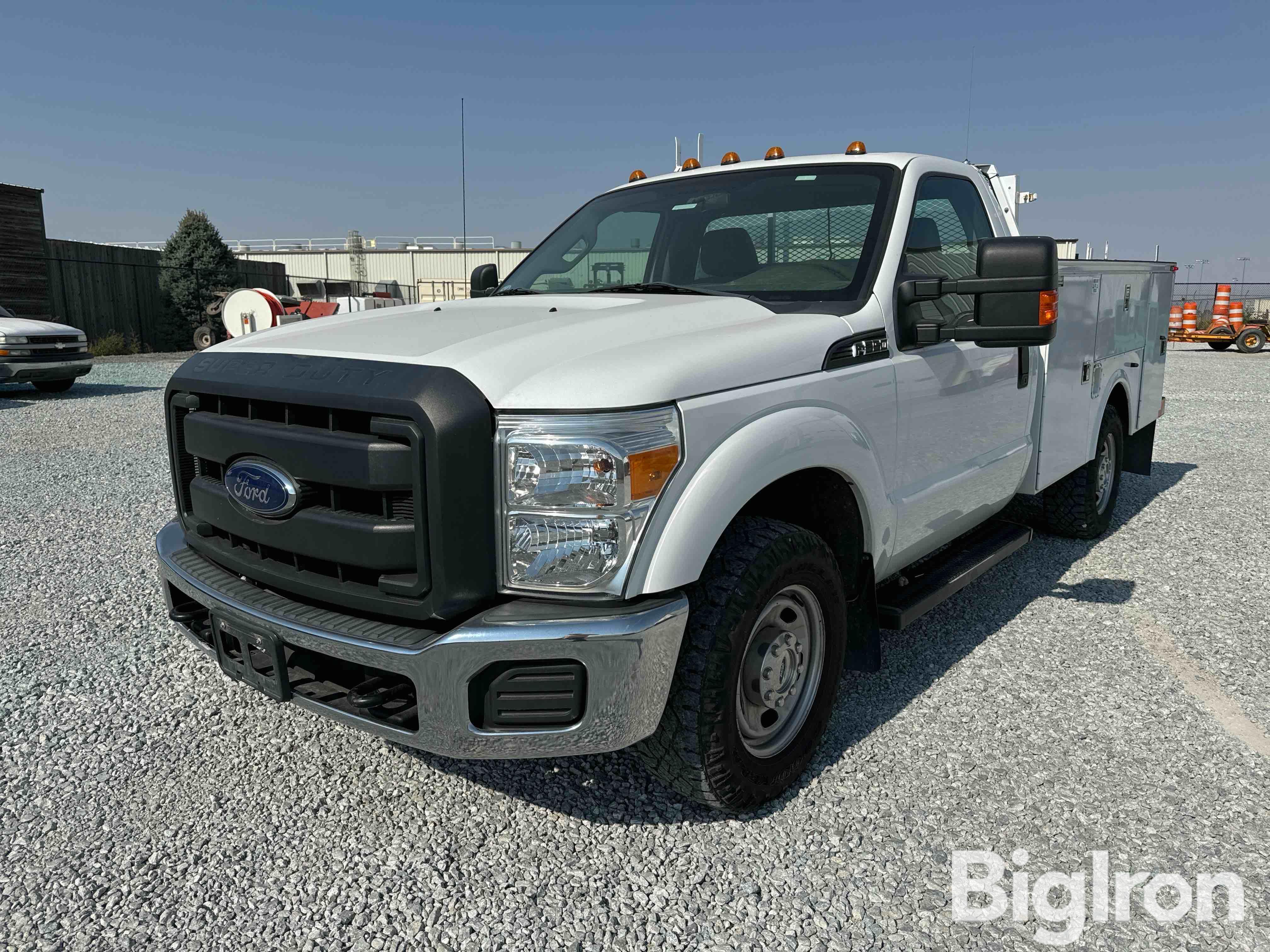 2013 Ford F350 2WD Utility Truck 