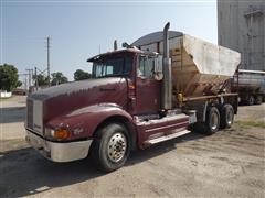 1995 International 9400 T/A Dry Fertilizer Tender Truck 