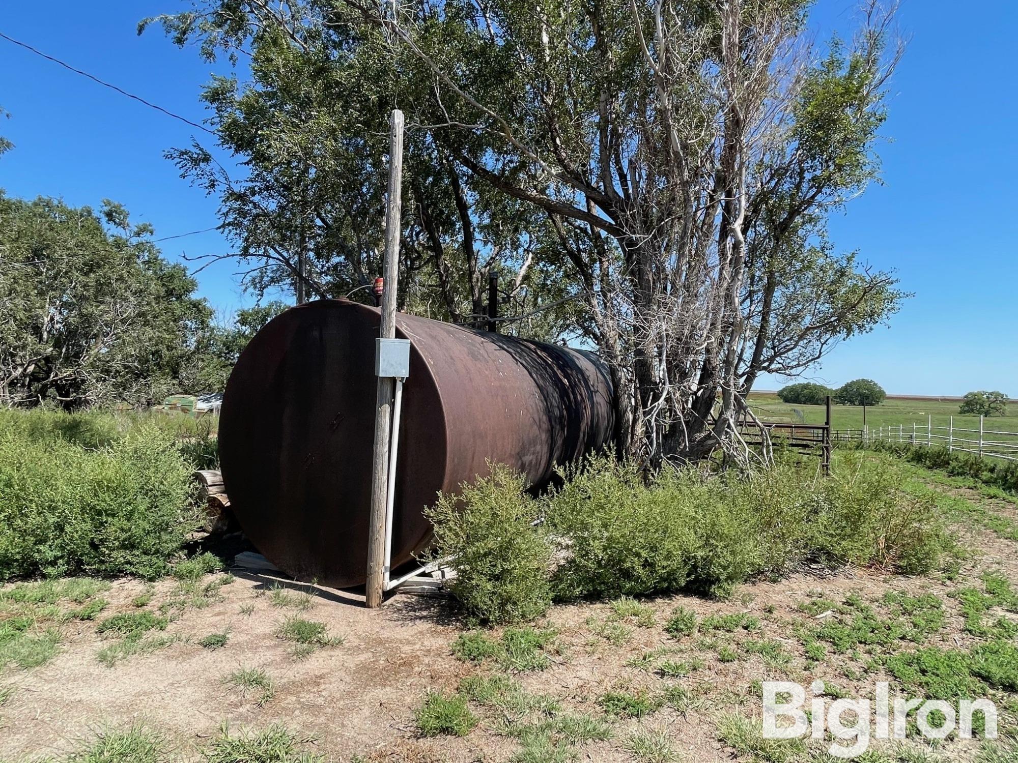 10,000 gallon fuel tank.jpg