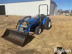 2013 New Holland Boomer 35 Compact Utility Tractor W/Loader 