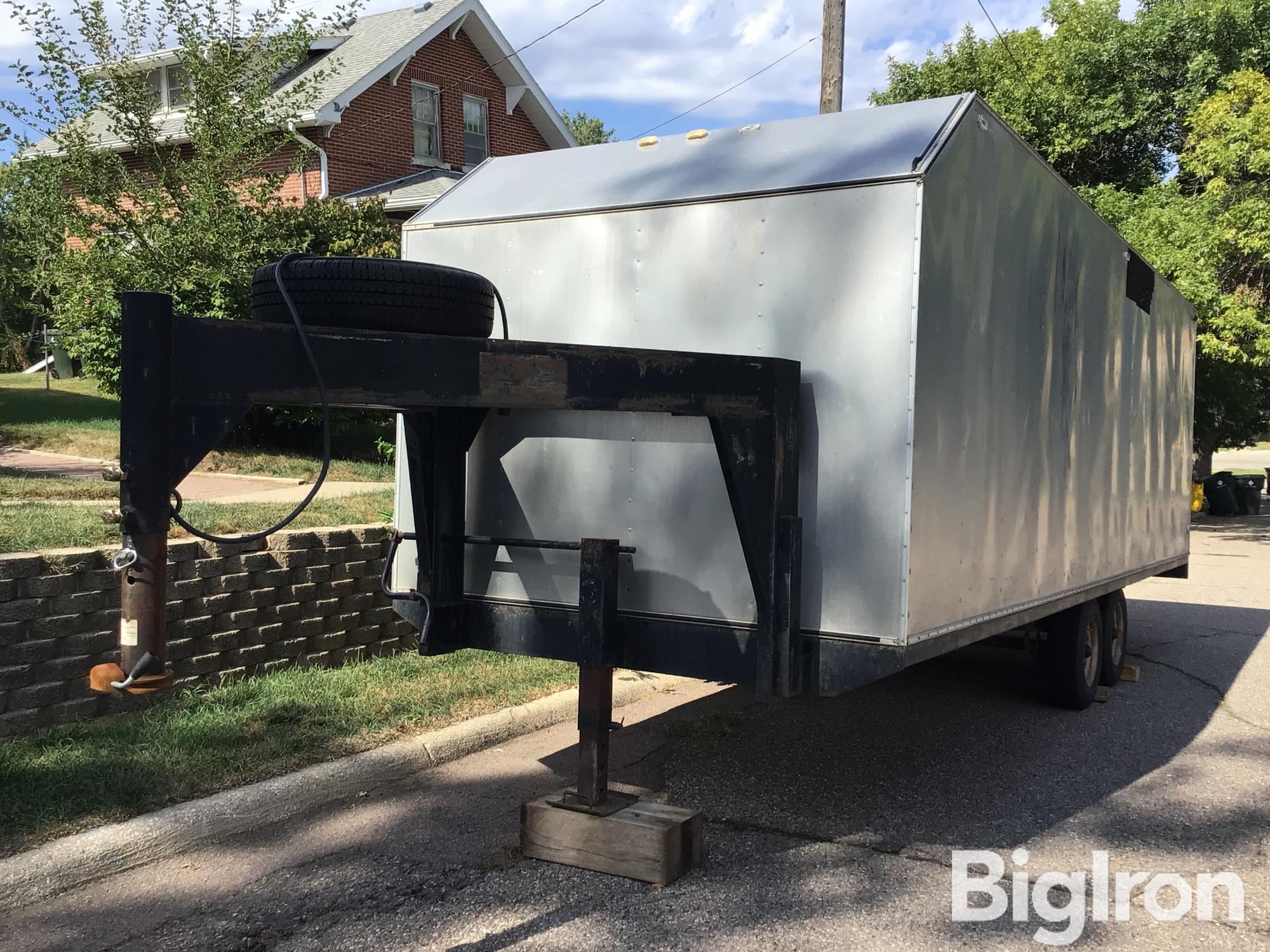 1989 Custom T/A Gooseneck Enclosed Trailer 