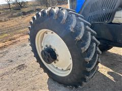 items/c8f0528e9b9dee1192bd000d3ad43525/2010newhollandt8010mfwdtractor_04831f2c584e467c96c60567eeb9e0de.jpg