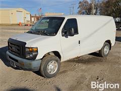 2011 Ford Econoline E250 Super Duty 2WD Cargo Van 