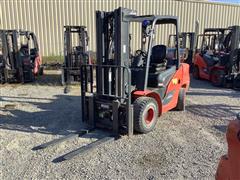 2017 Linde HT32T Forklift 