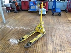 BT L 2000 Pallet Jack 