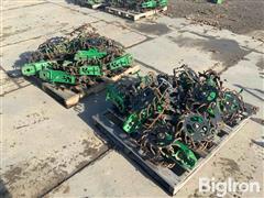 John Deere Row Closers 