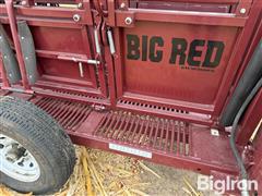 items/c93c67569997ef1195f6000d3a620d5e/2022bigredportablehydrauliclivestockchute_e0140b8b1b5c4bcb99b7d17f042eafd1.jpg