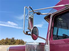 items/c95aba04f75f4832adbeb8ffa3146d56/2013peterbilt389tractortruck_6ae51debf2e84809aea85cc6412eb503.jpg