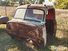 GMC Vintage Cab 