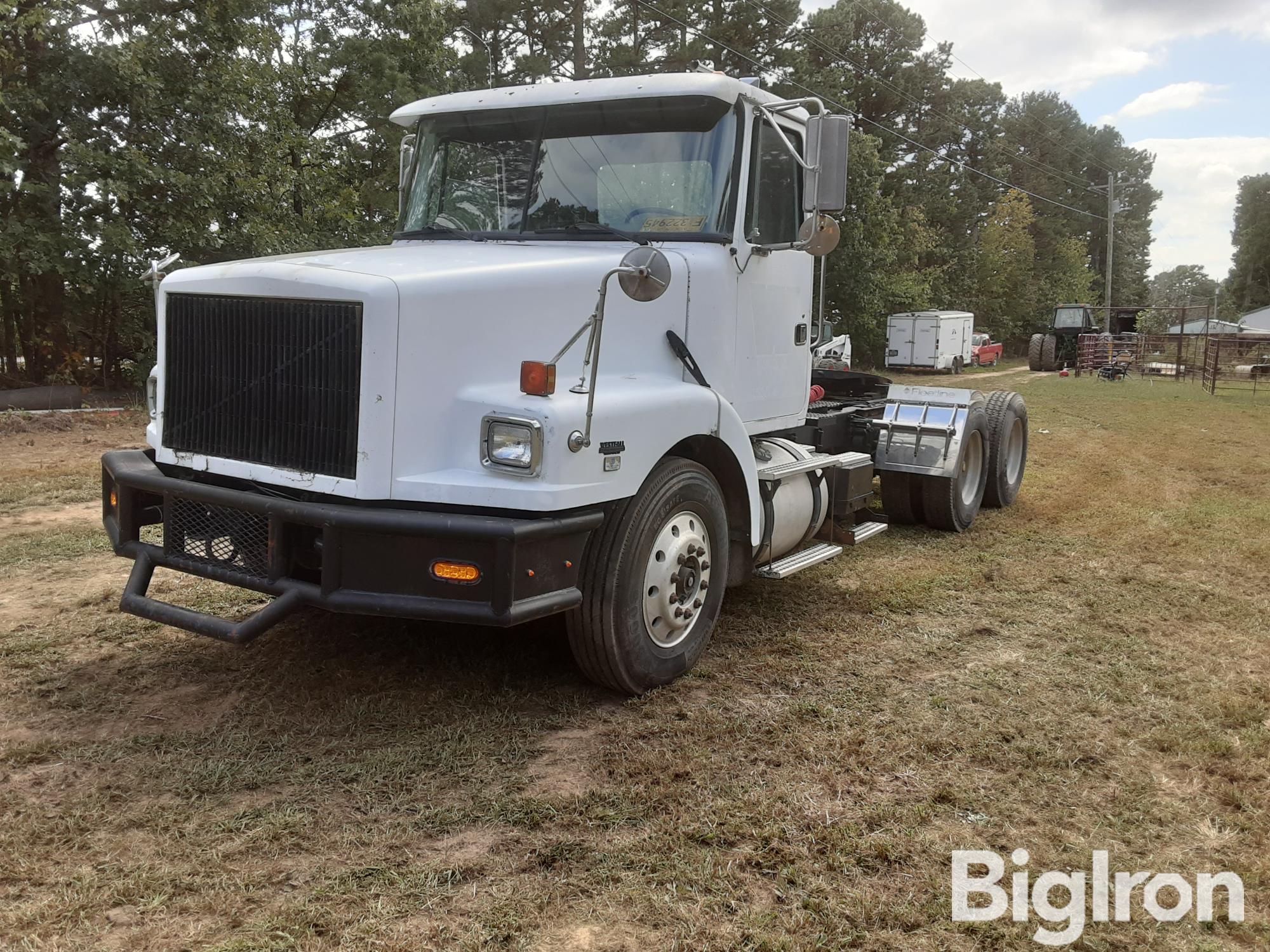 1994 White GMC WG64T T/A Truck Tractor 