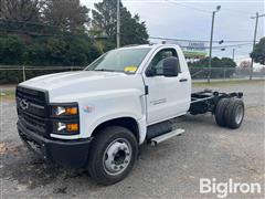 2023 Chevrolet 6500 HD Cab & Chassis Truck 