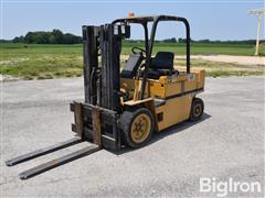Caterpillar VC60D Forklift 