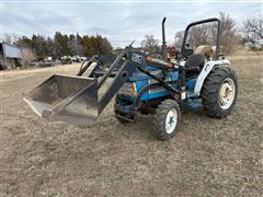 Ford 1720 MFWD Tractor W/Loader 
