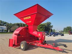 2016 Akron GTX3230 Grain Bagger 
