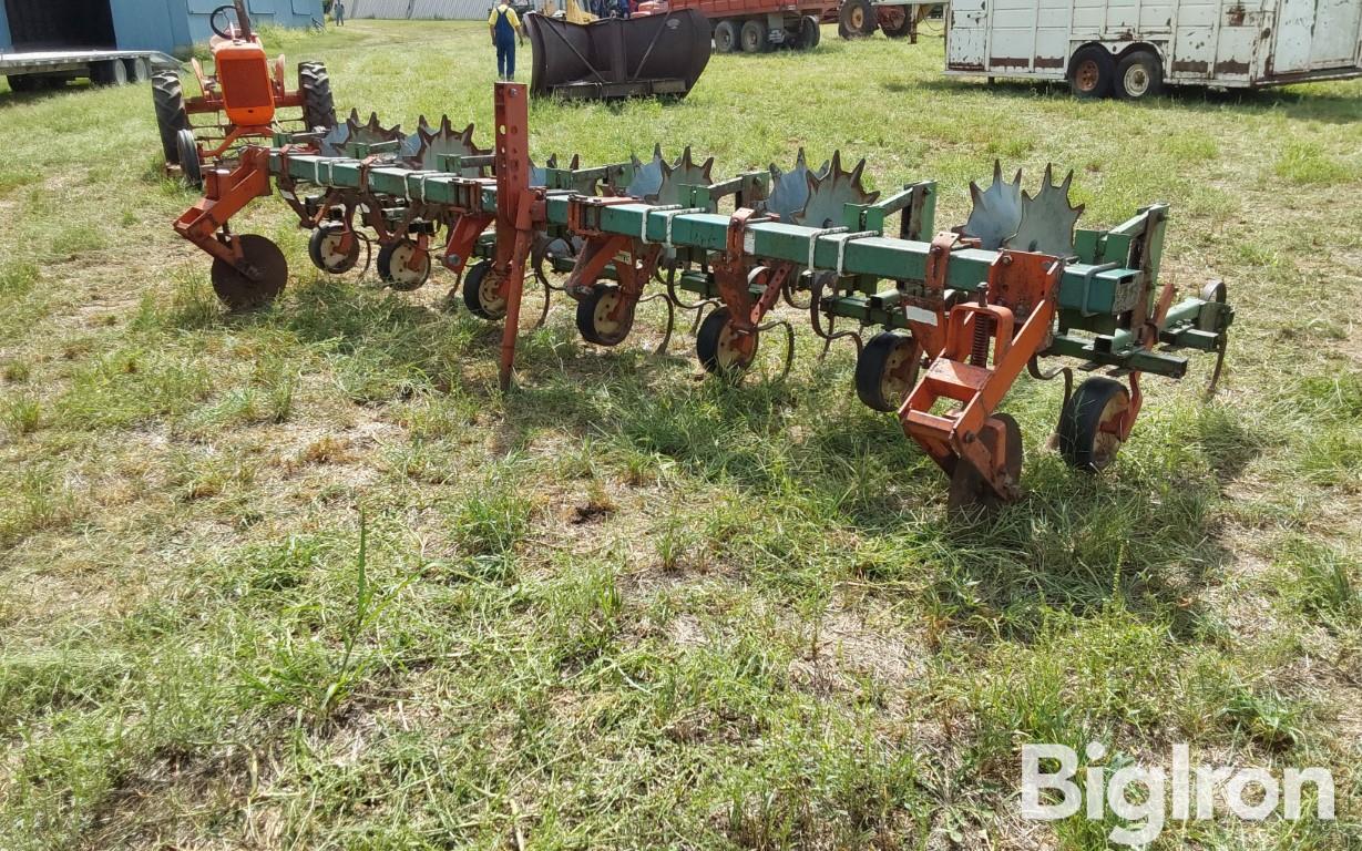 Glencoe 6R30 Row-Crop Cultivator 