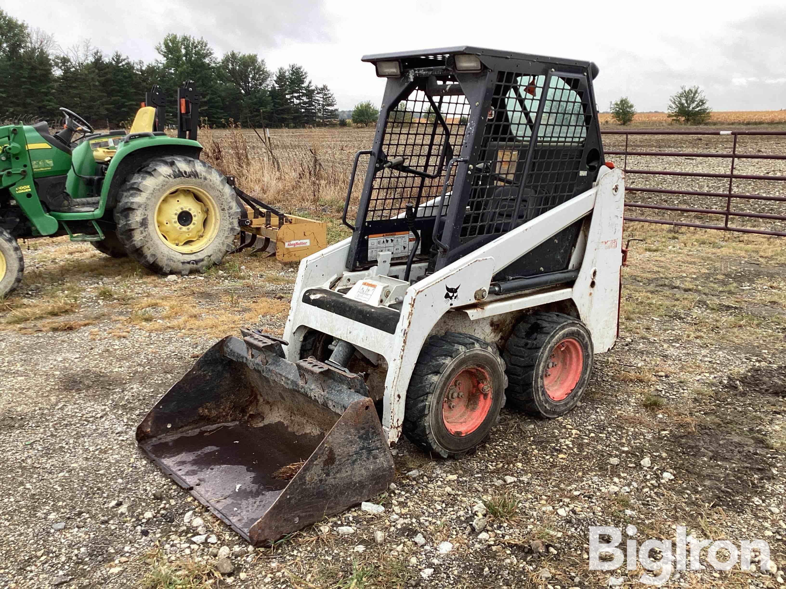 2016 Bobcat S70 Skid Steer W/Bucket 