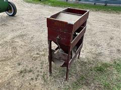 Hart-Carter Hero Corn Grader 