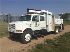 1999 International 4700 S/A Crew Cab Service Truck w/ IMT Crane 