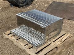 Side Mount Polished Aluminum Tool Box Step 