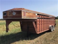 1989 Titan T/A Livestock Trailer 