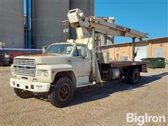 1990 Ford F800 S/A Flatbed Truck W/ National Boom Crane 