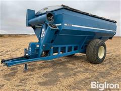 Kinze 840 Grain Cart 