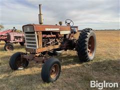 Farmall 560 2WD Tractor 