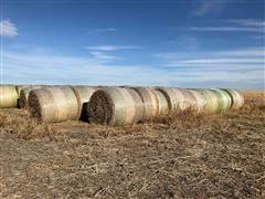 Round Straw Bales 