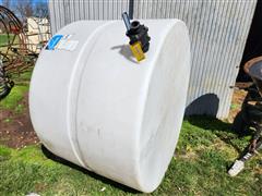 500-Gallon Poly Water Tank 