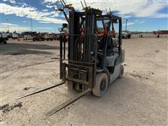 2011 Nissan F50LP Forklift 