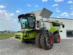 2020 CLAAS Lexion 7500 2WD Combine 