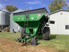 Brent 674 Grain Cart 