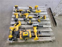 items/cca29080b1e3ee11a73c6045bd4ad734/dewalt18voltcordlesstools-2_1a474f9295754d6bb0bca52452337f3d.jpg