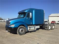 2007 Freightliner Columbia 120 T/A Truck Tractor 