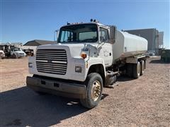 1992 Ford L8000 T/A Water Truck 