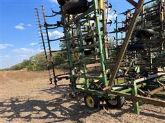 items/cd60b1dd1865ee11a81c00224890f82c/johndeere10505sectionfieldcultivator_93fd9b99a6e14e0e89e2ead07617eaa7.jpg