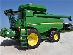 2021 John Deere S770 2WD Combine 