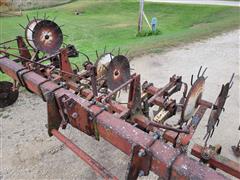 items/cd7bcdbb535e437e803979e1dc984fc9/4rowcultivator-7_eaba4b223308495db6c02e70f82a94a5.jpg