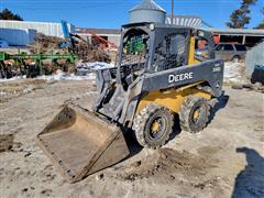 2010 John Deere 318D Skid Steer 