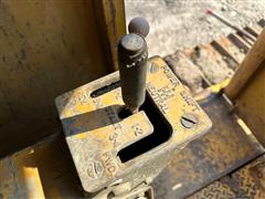 items/ce3a539c8913ee11a81c000d3ad3f876/internationaltd15dozer_316a5459b61a4a5681dbbb2c00c45a91.jpg
