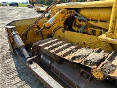 items/ce3a539c8913ee11a81c000d3ad3f876/internationaltd15dozer_46f3435486b7489cacb18d75e5b79935.jpg